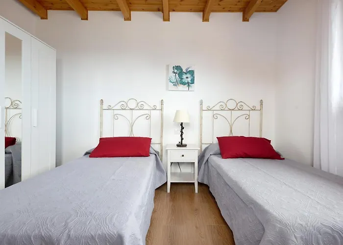 Apartamento Viñas 2 *